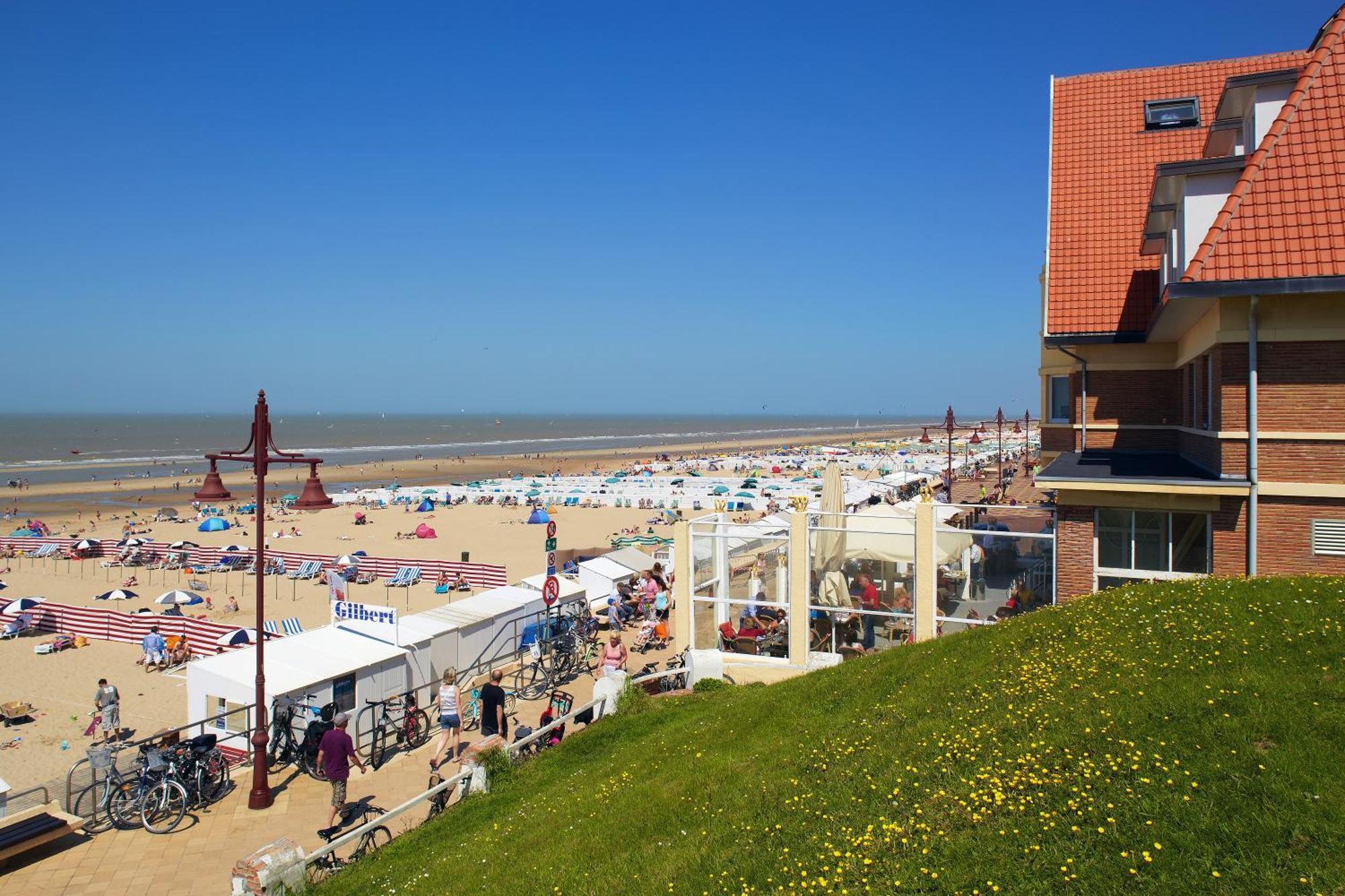 Beach Hotel De Haan Εξωτερικό φωτογραφία